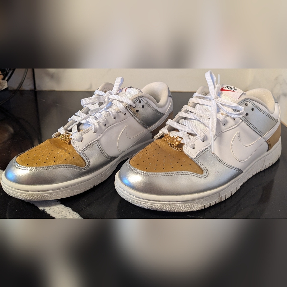 Nike Dunk Low Heirloom White/Silver/Gold Women's Sneakers Size 9.5 MSRP $120 - Picture 4 of 12